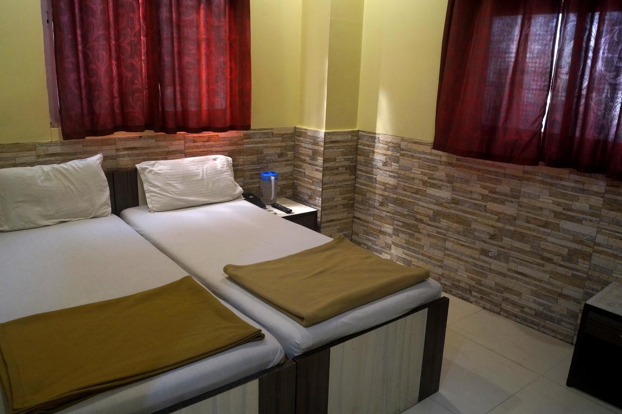 Hotel Zam Zam Palace - Mumbai — Photos 1